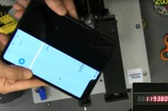 Sledujte nezávislý test výdrže konstrukce Galaxy Fold v přímém přenosu