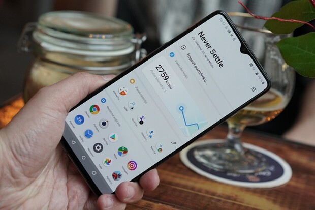Testujeme OnePlus 7T, které takřka okupuje žebříček AnTuTu