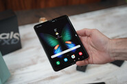 Podepsala se „rozpůlená“ baterie Samsungu Galaxy Fold na výdrži a nabíjení?
