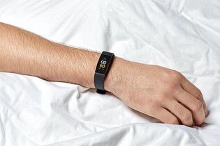 Realme Band představen. Má barevný displej, je odolný a vydrží až 10 dní