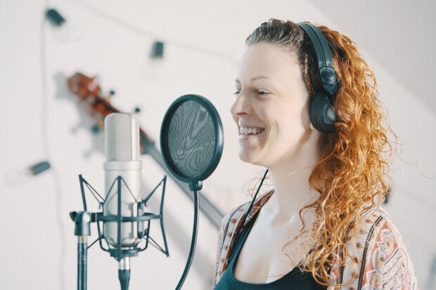 Samsung představuje projekt Song pro tebe. K prvním 30 objednávkám dodá Galaxy Buds+