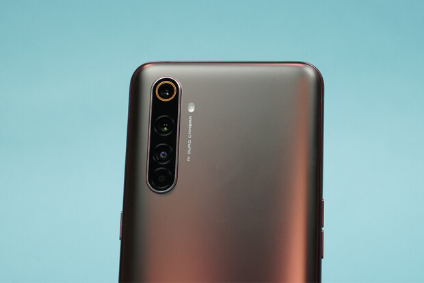 Jak fotí 64Mpx fotoaparát supervýkonného Realme X50 Pro 5G? 
