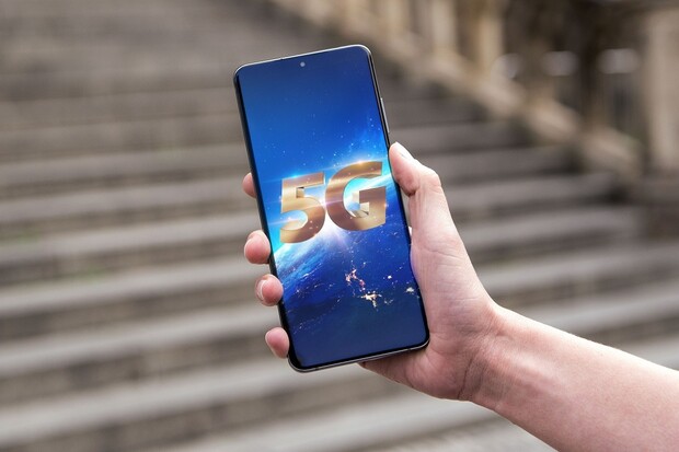 Většina Čechů z 5G strach nemá, bojí se ale navýšení cen služeb operátorů