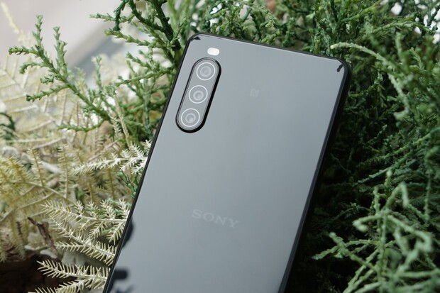 Inspiruje se Sony Samsungem? Nejlepší letošní Xperie obdrží Android 13