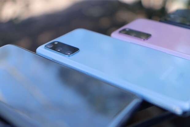 Telefony Samsung si teď můžete pořídit na splátky s 0% navýšením