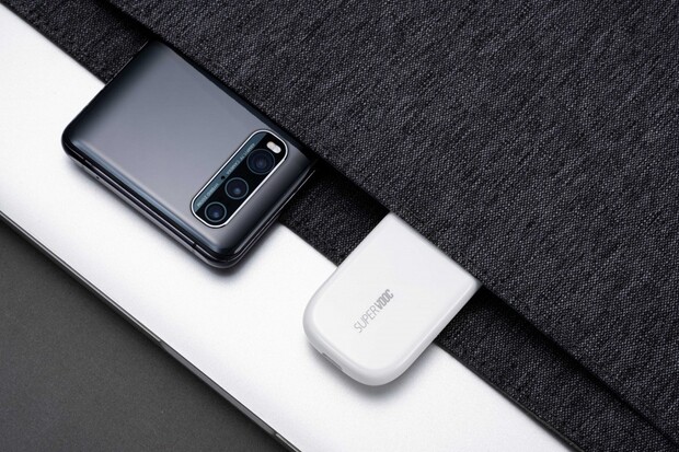 Magnetické bezdrátové nabíjení ukazuje také Oppo. Má i plán do budoucna