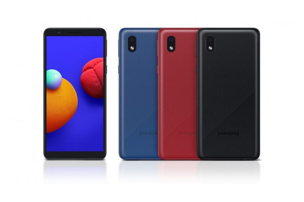 Samsung Galaxy A01 Core má proklatě nízkou cenovku, ale také nepůsobivé specifikace