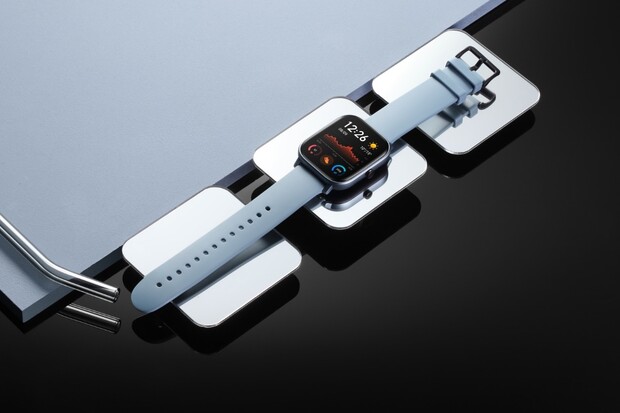 Hodinky, náramek i smartphone. Oblíbené Xiaomi produkty jsou ještě levnější