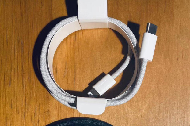 Apple připravuje redesign důležitého příslušenství. Dorazí s iPhony 12