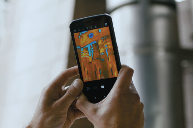 Vysoce odolný CAT S62 Pro k nám dorazí v půlce srpna. Cena je příměřená