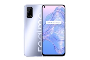 Nejlevnější telefon s 5G? O slovo se hlásí nové Realme V5 s 5 fotoaparáty