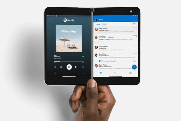 22. září Microsoft zřejmě odhalí druhou generaci „skládačky“ Surface Duo
