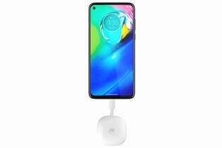 Motorola Moto G9 Play vyjde na 5 tisíc. Navrch dostanete Bluetooth sluchátka