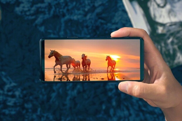 Nová Sony Xperia 5 II láká na 6,1" OLED displej se 120 Hz