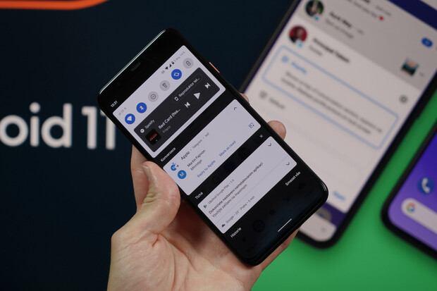 Dojmy z používání Androidu 11 na Pixelu 4 (video)