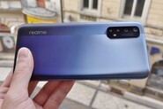 Zbrusu nové Realme 7 v redakci: elegán s 90Hz displejem