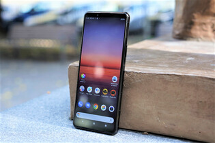Nejvybavenější Xperie od Sony jsou ve slevě. Ušetřit lze několik tisíc korun