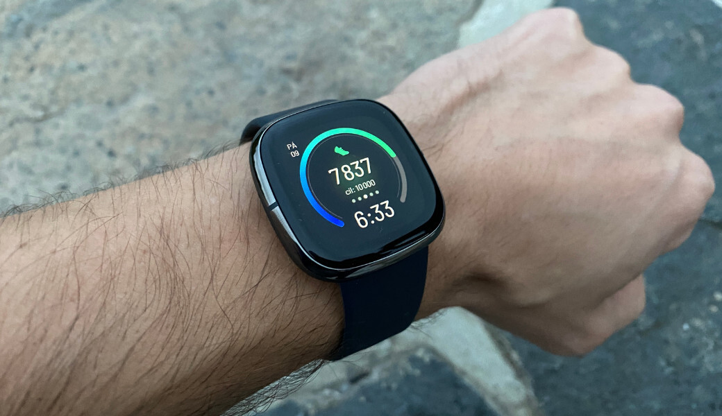 Fitbit Sense 