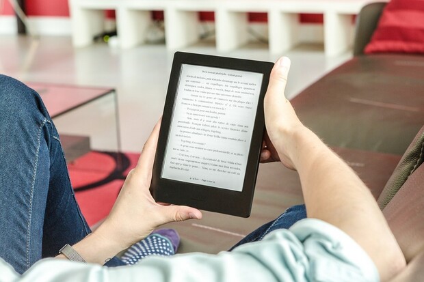 O2 Knihovna spustila novou funkci „Pošli do čtečky PocketBook“
