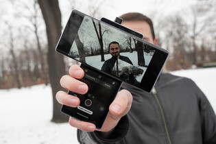 Jak natáčí a fotí vyklápěcí LG Wing? Ukázka 64Mpx snímače i gimbal režimu