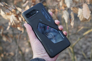 ASUS ROG Phone 5