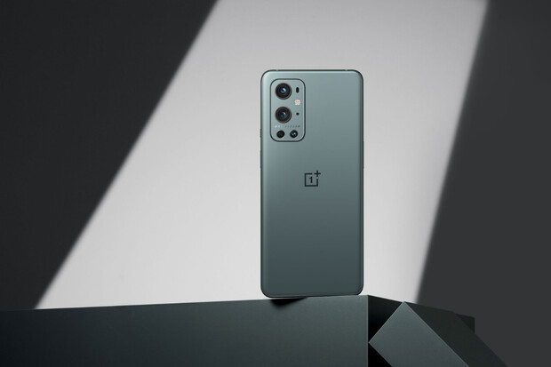 Sledujte s námi živě dnešní představení vlajkové řady OnePlus 9 