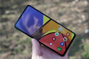 Šťastné a recyklované! Vánoční akce od Vodafonu, to je Galaxy A52s za skvělou cenu