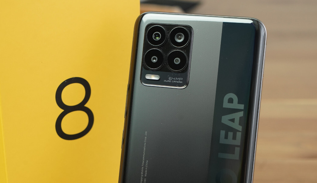 Realme 8 