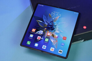 Huawei Mate X2