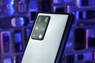 Nejlepší ohebný fotomobil současnosti? Podívejte se, jak fotí Huawei Mate X2 