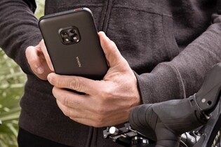 Podívejte se, co odhalila rozborka superodolné Nokie XR20