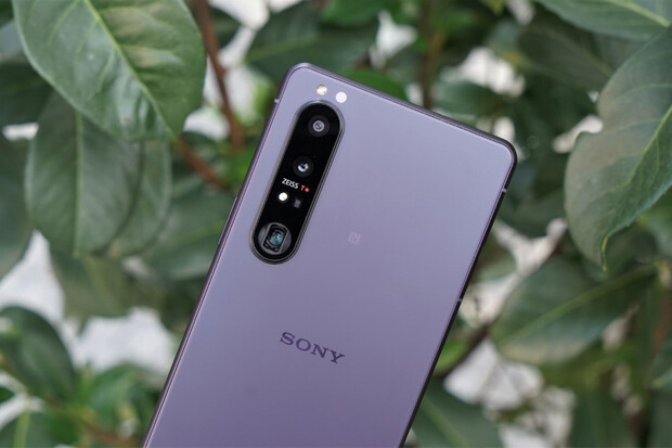Změřili jsme rychlost nabíjení Sony Xperie 1 III. Vyrovná se nejlepším na trhu?