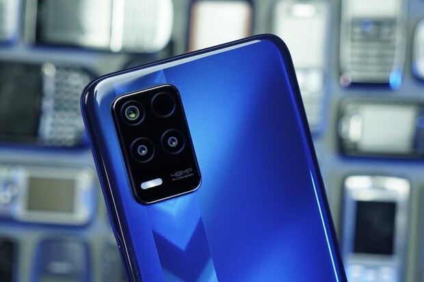 Realme má plán aktualizací. Kdy váš telefon obdrží Realme UI 3.0 a Android 12?