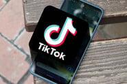 Are you using TikTok on iOS?  Then you should know about this security risk