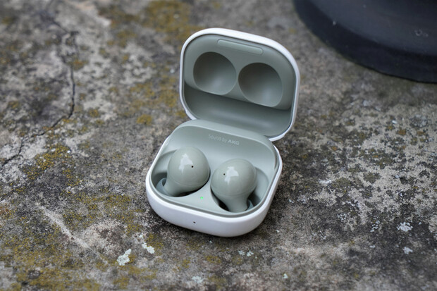 Samsung Galaxy Buds2: nástupce legendy s ANC, vylepšeným zvukem a luxusní výdrží