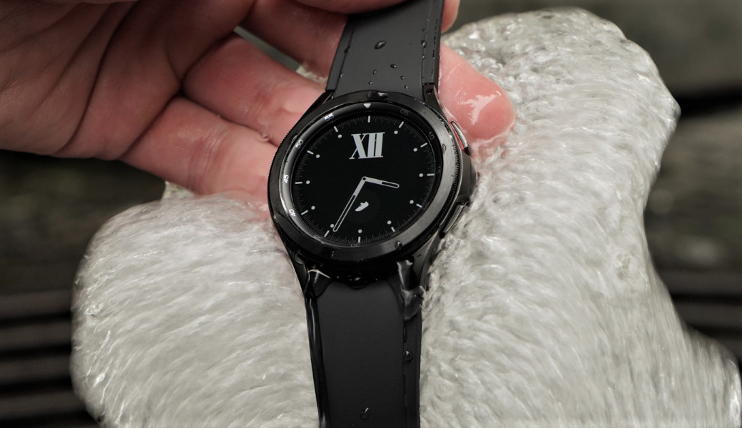 Recenze Samsung Galaxy Watch4 Classic – Láska na první pohled? - Vimarsana News