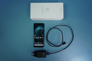 Jak rychle se nabíjí Sony Xperia 5 III originálním 30W adaptérem?