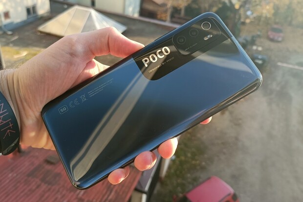 Jak fotí nejlevnější 5G telefon? Testujeme Poco M3 Pro