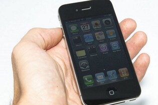 Apple má nový obor. Kromě záchrany budoucnosti se pustil i do vylepšování minulosti