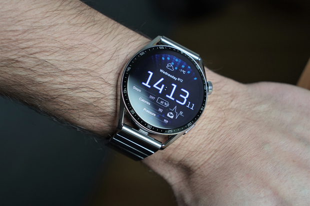 Průřez historií chytrých hodinek Huawei Watch GT: nešetří stylem ani funkcemi