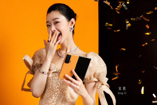 Supervýkonná skládačka Honor Magic V přichází. Na 50 % ji nabijete za 15 minut