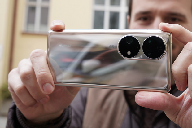Jak fotí vlajkový Huawei P50 Pro s 40Mpx černobílým senzorem a 3,5× teleobjektivem?