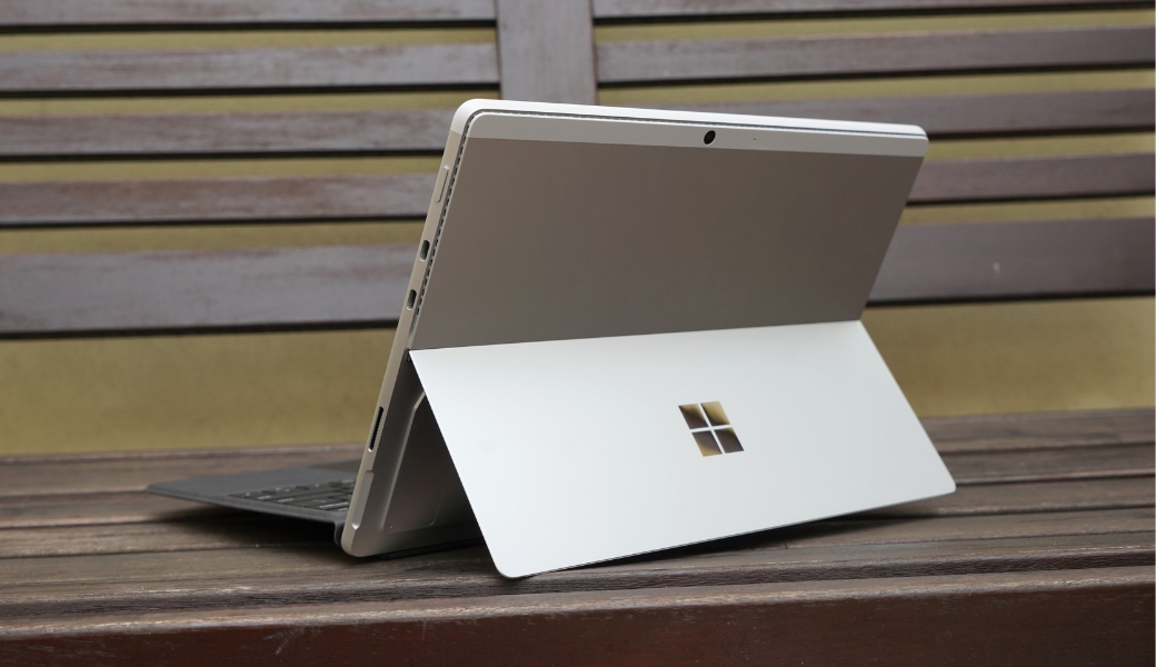 Microsoft Surface Pro 8