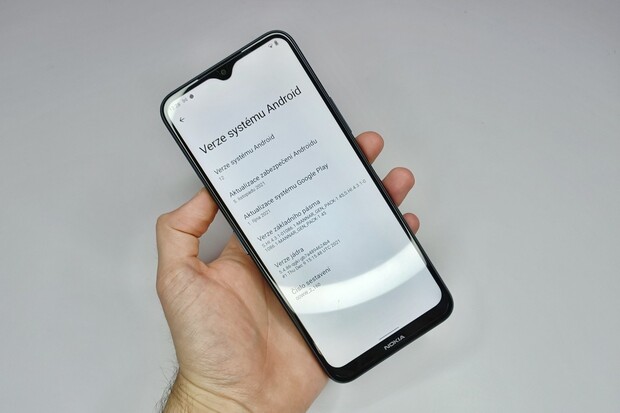 Na české kousky Nokie G50 dorazil nejnovější Android 12