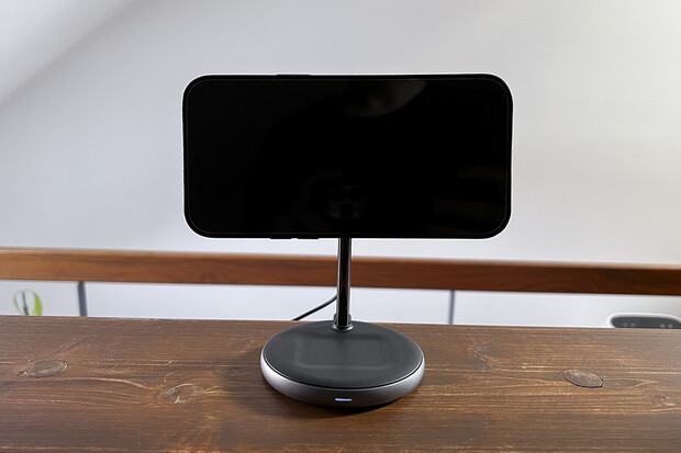 Epico 2IN1 Magnetic Wireless Charger