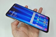 Testujeme právě představené OnePlus Nord CE 2. Podívejte se na lesklou krásu