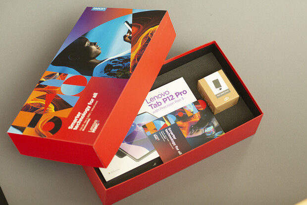 Zpříjemněte si průběh MWC soutěží o špičkový tablet Lenovo Tab P12 Pro