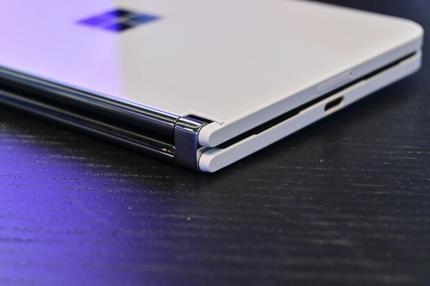 Surface Duo 2 je krásný kus hardwaru s produktivitou v DNA! Jaký je naživo?