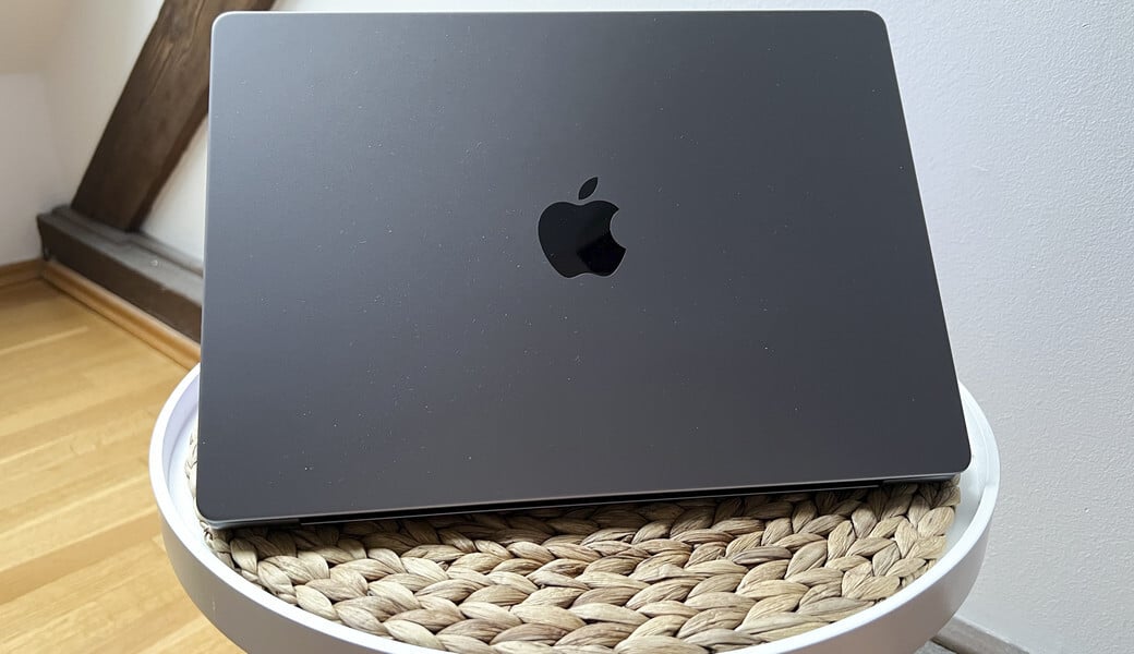 Apple MacBook Pro 14" M1