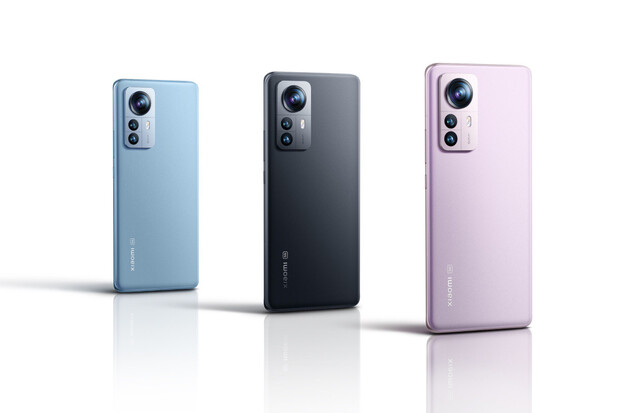 Všechny novinky od Xiaomi přehledně: 3 mobily, 2 hodinky a 1 sluchátka